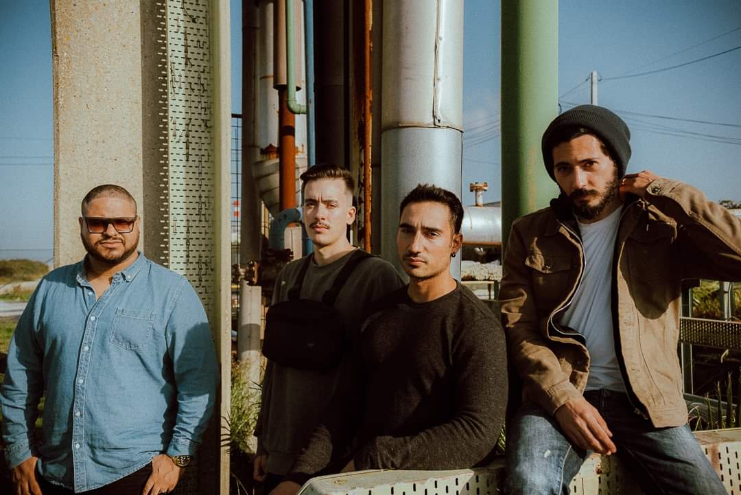 Banda pop rock grava videoclipe nos Silos Contentor Criativo Jornal