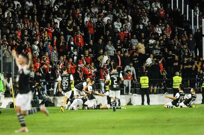 Caldas cai de pé, em magnifica exibição frente ao Benfica.