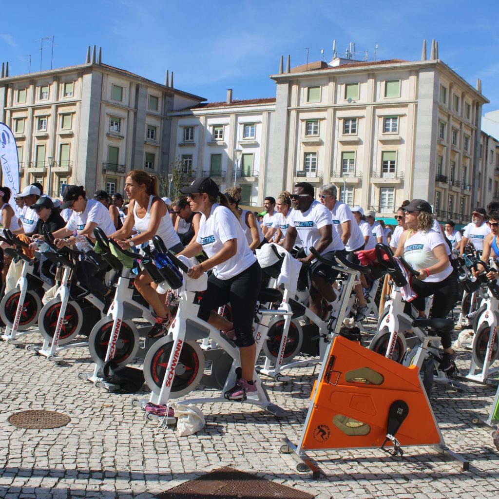 Mega Aula de Cycling com 115 bicicletas | Jornal Mais Oeste